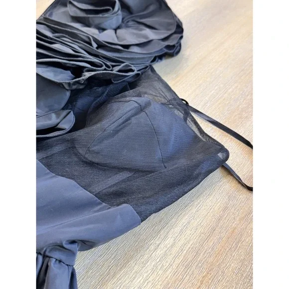 Mac Duggal Black Taffeta Bubble Hem Mini Dress Sz 6 Structured Rosette Shoulder - Picture 16 of 16